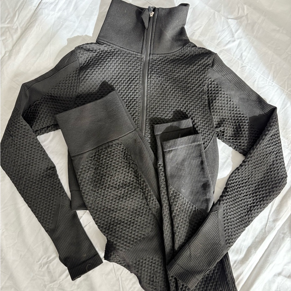 Women’s Workout Set - Size SX